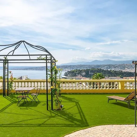 Wonderful Panoramic View With Ac
